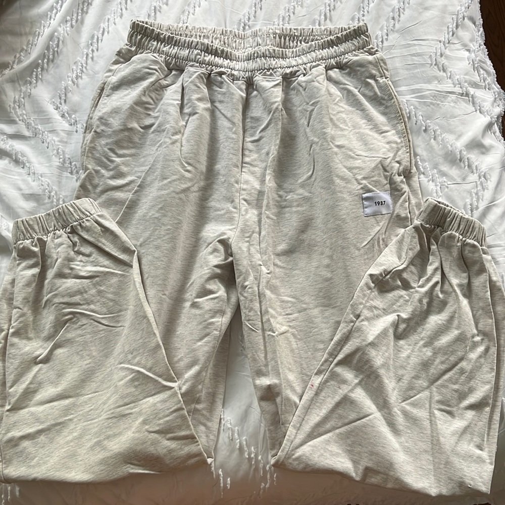 1987 Limited Edition “The Cambridge Jogger”
